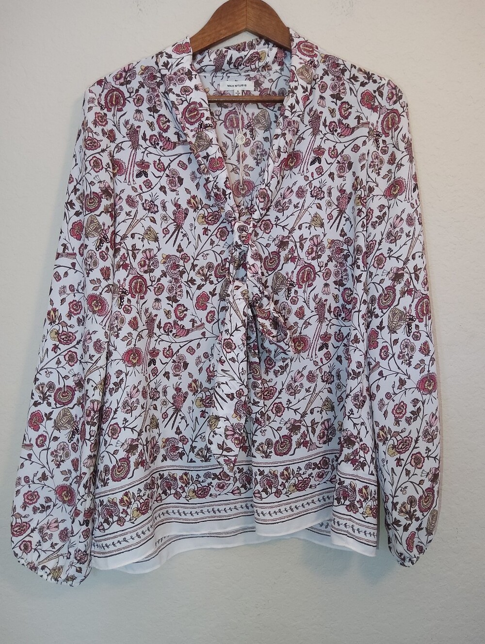 Max Studio Blouse Womens Sz Small Cream Pink Floral Birds Bow Neck Peasant Top